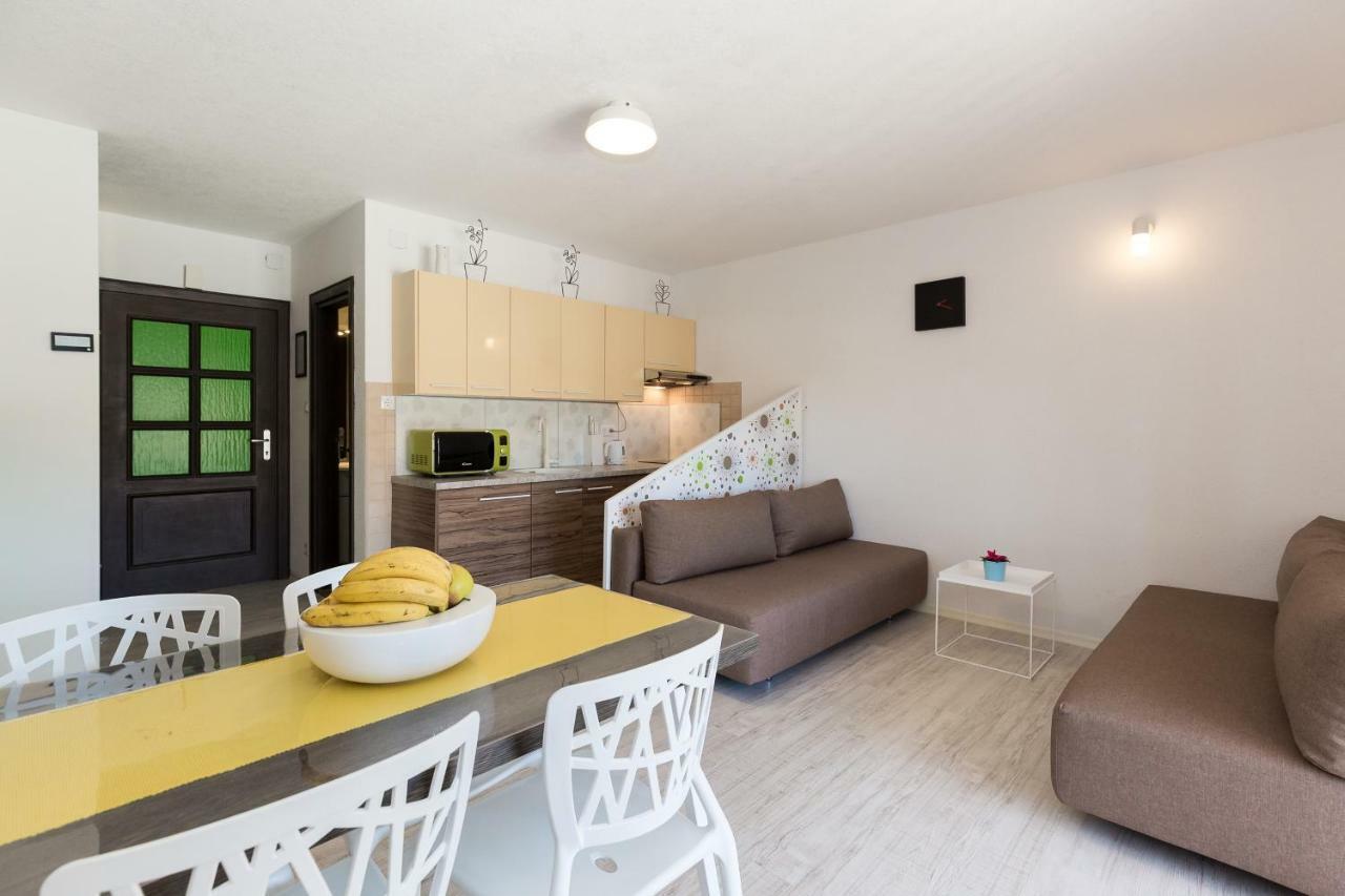 Apartments & Rooms Laganini ซาตอน ภายนอก รูปภาพ